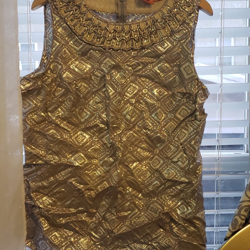 Silver sleeveless top